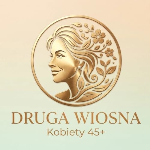 Dojrzała kobieta uśmiechająca się, pełna energii